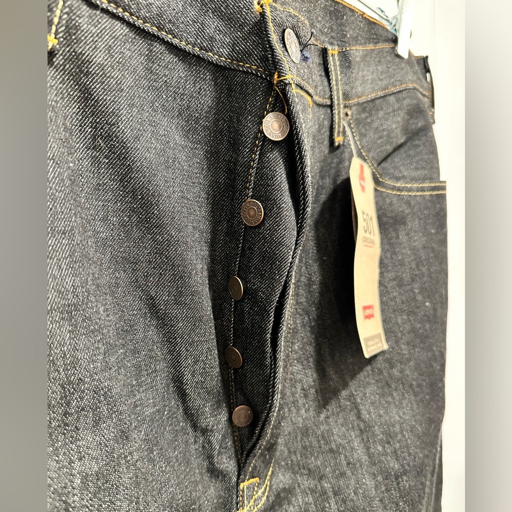 Levi’s 501 Original Men’s Jeans, Size W42 / L36 - Picture 4 of 9
